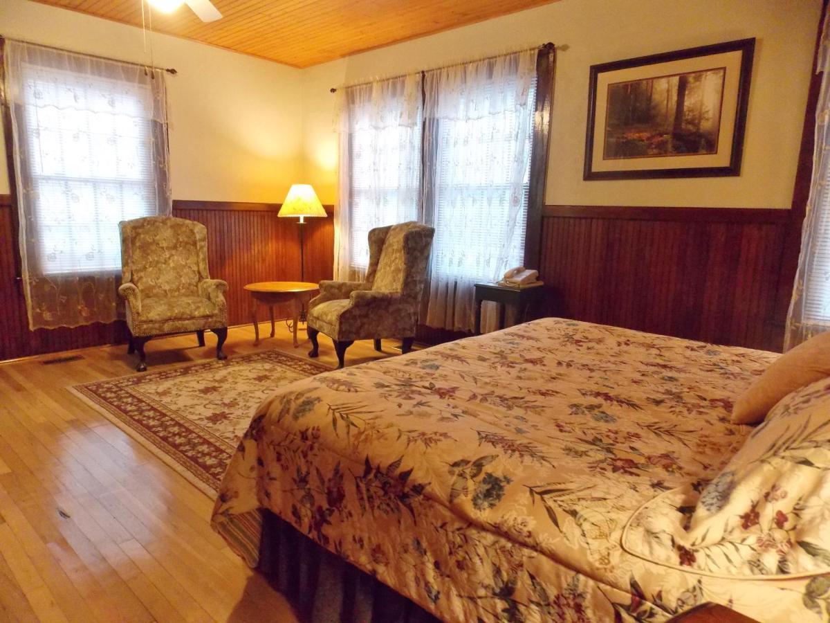 Highland Lake Inn & Resort - Flat Rock Dış mekan fotoğraf