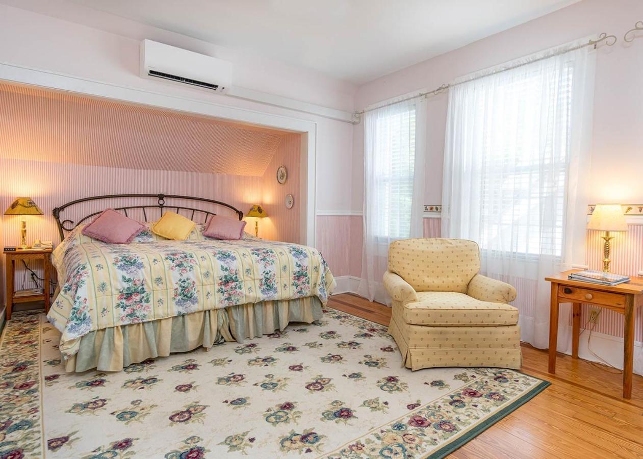 Highland Lake Inn & Resort - Flat Rock Dış mekan fotoğraf